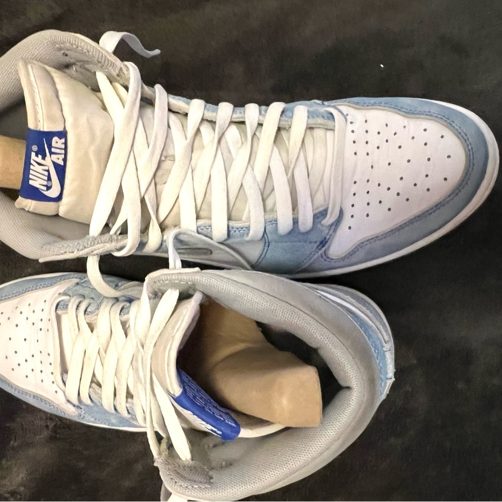 Jordan 1 Retro High OG Hyper Royal Men Shoes Mens Size 12 - Picture 6 of 9